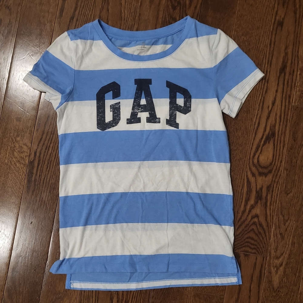 Gap Shirt